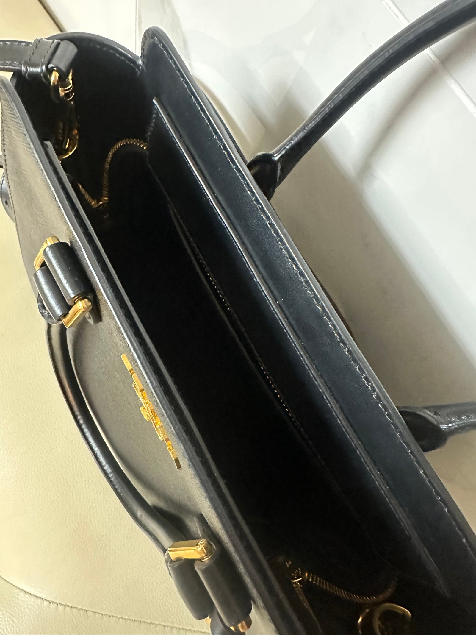 프라다 가방